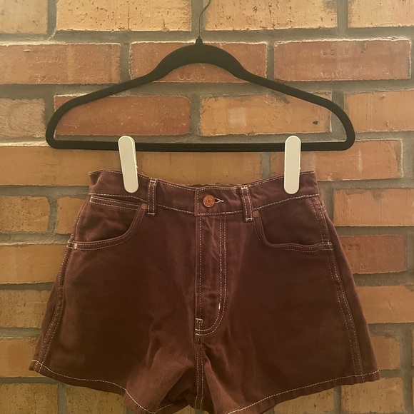 Reformation mid-rise brown shorts with contrast stitching! - Picture 1 of 3